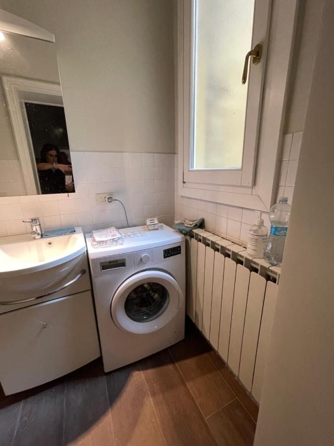Maison Vert Appartamento In Centro Storico A Модена Экстерьер фото